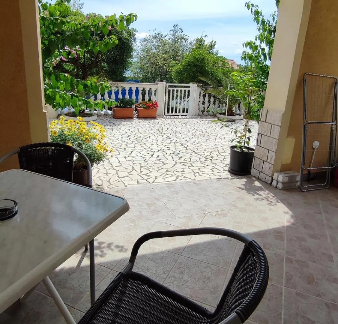 Gemuetliches Erdgeschossstudio Crikvenica